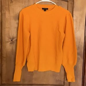 Ann Taylor Sweater, Size M.